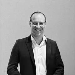 Andrew Winarczyk Director